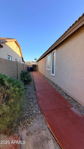 10894 W DAVIS Lane, Avondale, AZ 85323