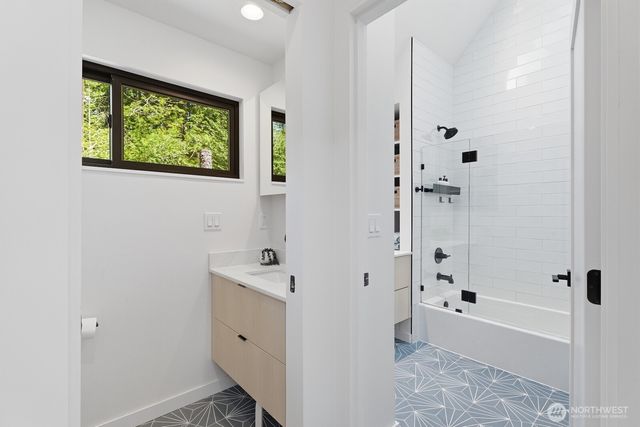 47313 SE 160th Street, North Bend, WA 98045