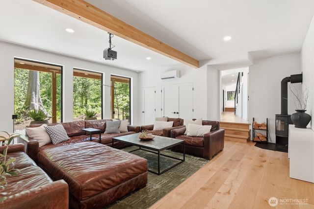 47313 SE 160th Street, North Bend, WA 98045