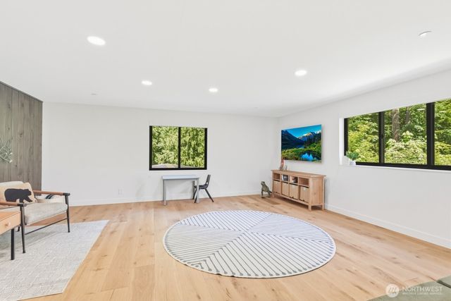 47313 SE 160th Street, North Bend, WA 98045