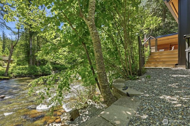 47313 SE 160th Street, North Bend, WA 98045