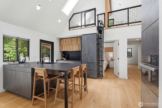 47313 SE 160th Street, North Bend, WA 98045