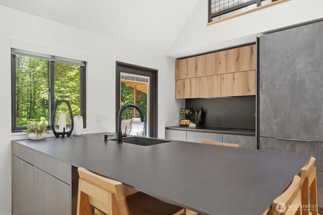 47313 SE 160th Street, North Bend, WA 98045