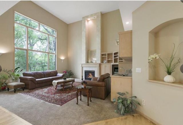 8217 W 93rd Street Circle, Bloomington, MN 55438