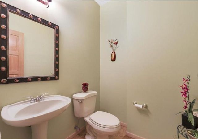 8217 W 93rd Street Circle, Bloomington, MN 55438