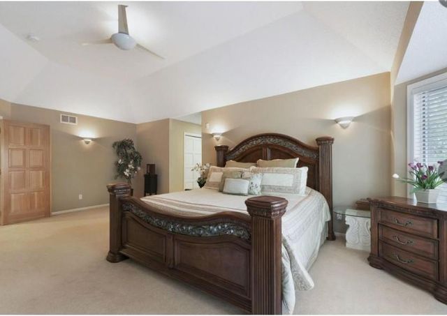 8217 W 93rd Street Circle, Bloomington, MN 55438
