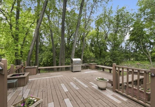 8217 W 93rd Street Circle, Bloomington, MN 55438