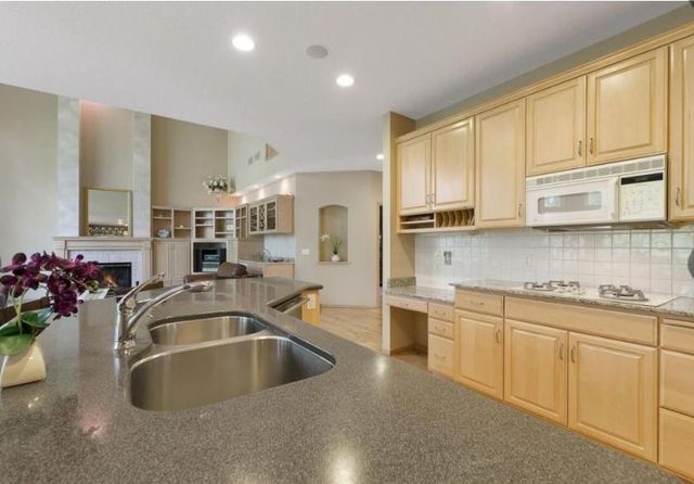 8217 W 93rd Street Circle, Bloomington, MN 55438
