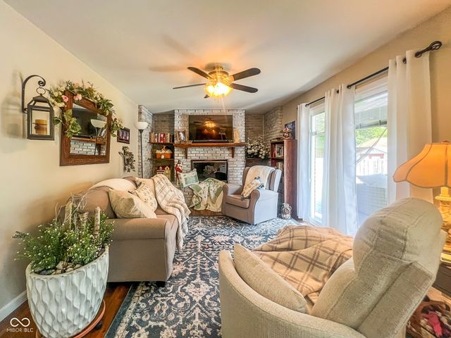 3345 30th Street, Columbus, IN 47203