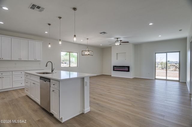 13941 E Lazy Jake Lane, Vail, AZ 85641