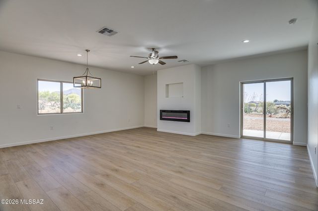 13941 E Lazy Jake Lane, Vail, AZ 85641