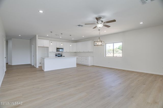 13941 E Lazy Jake Lane, Vail, AZ 85641