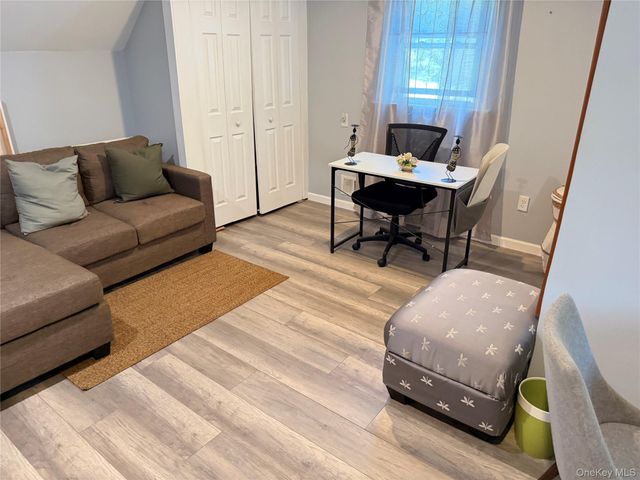 17 Mallory Road, Spring Valley, NY 10977