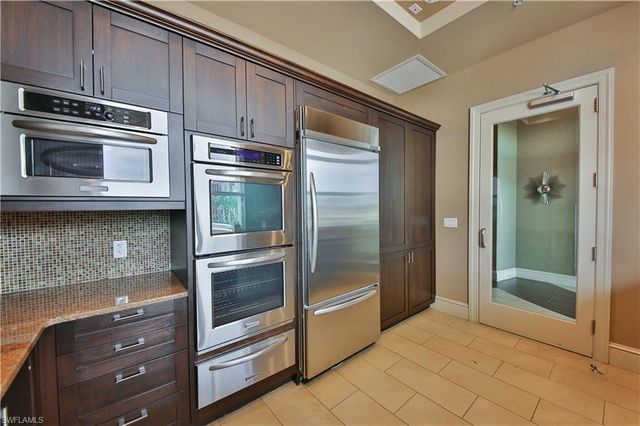 9115 Strada PL 5501, Naples, FL 34108