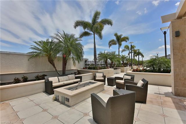 9115 Strada PL 5501, Naples, FL 34108