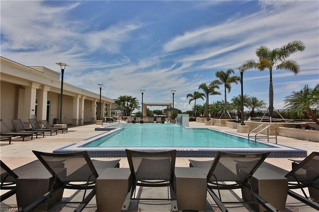 9115 Strada PL 5501, Naples, FL 34108