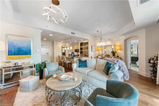 9115 Strada PL 5501, Naples, FL 34108
