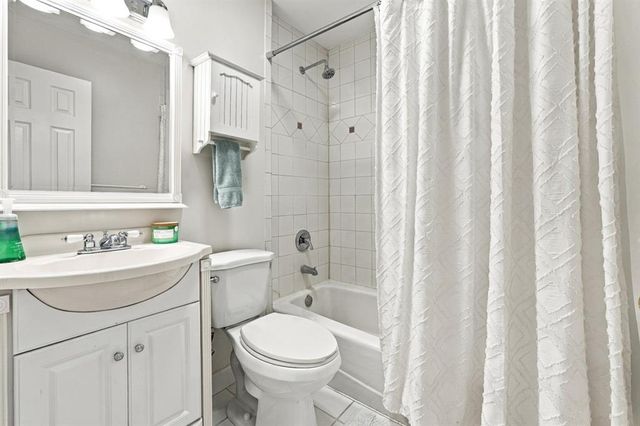 751 Piedmont Avenue NE 17, Atlanta, GA 30308
