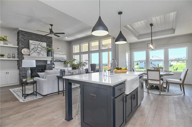 23903 Clear Creek Parkway, Shawnee, KS 66226