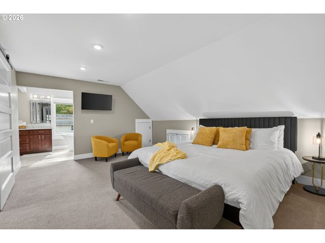 522 Ne MORRIS St, Portland, OR 97212