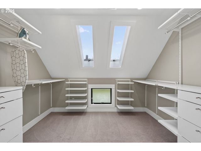 522 Ne MORRIS St, Portland, OR 97212