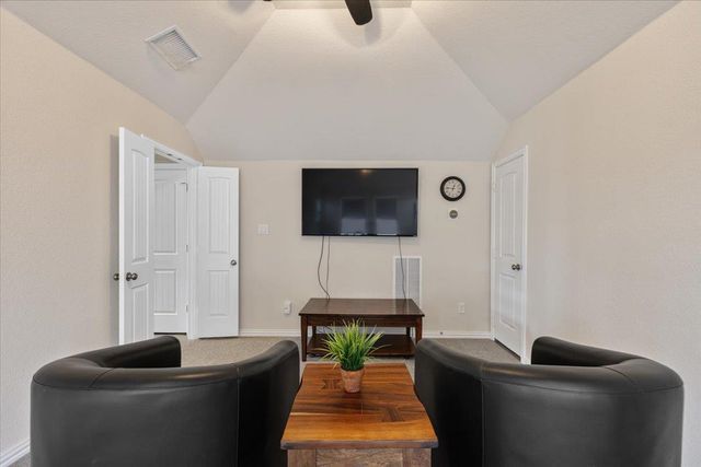 1017 Arvada DR, Leander, TX 78641