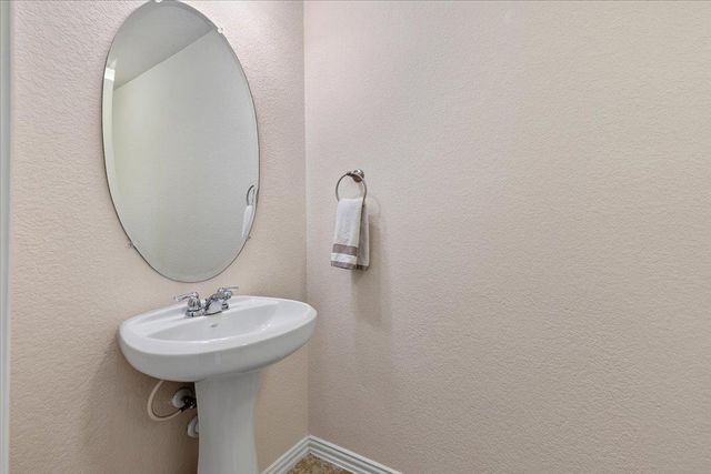 1017 Arvada DR, Leander, TX 78641