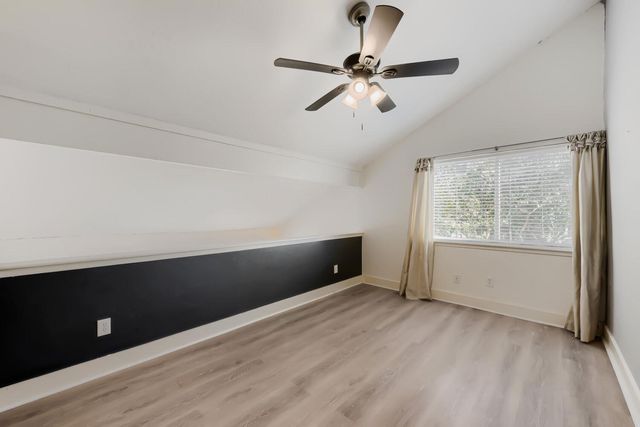 2124 Burton DR 174, Austin, TX 78741