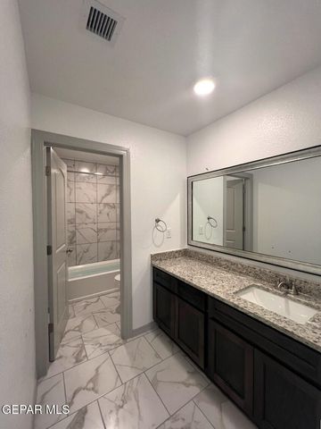 3840 Bubble Place, El Paso, TX 79938