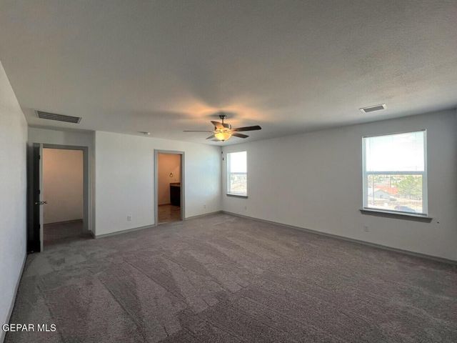 3840 Bubble Place, El Paso, TX 79938