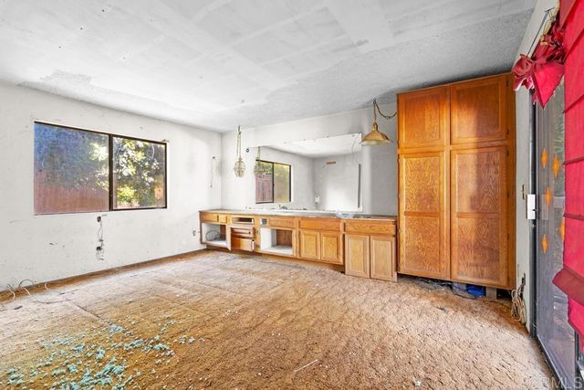 1654 Tierra Libertia, Escondido, CA 92026