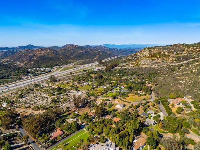 1654 Tierra Libertia, Escondido, CA 92026