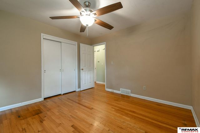 1440 N 70th Street, Lincoln, NE 68505