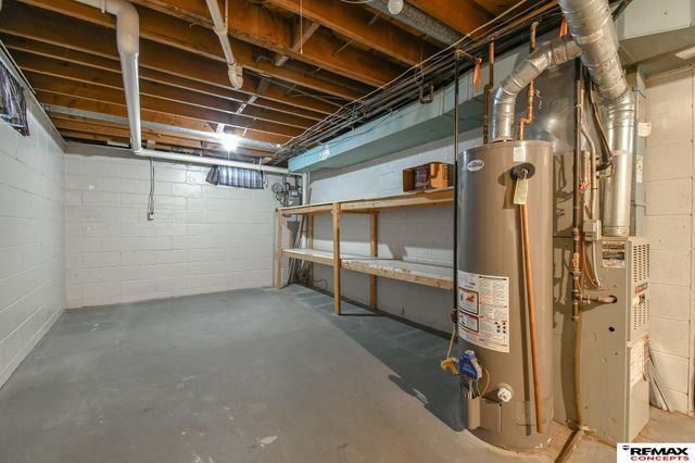 1440 N 70th Street, Lincoln, NE 68505