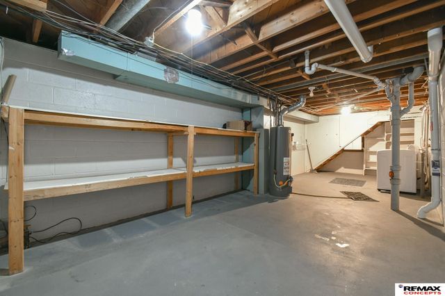 1440 N 70th Street, Lincoln, NE 68505