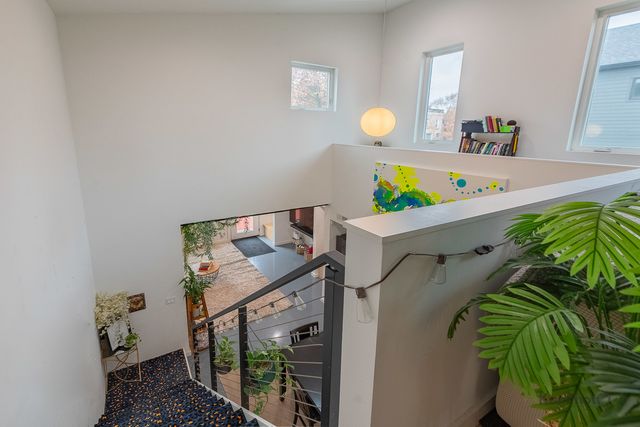 2828 W Wilcox Street, Chicago, IL 60612