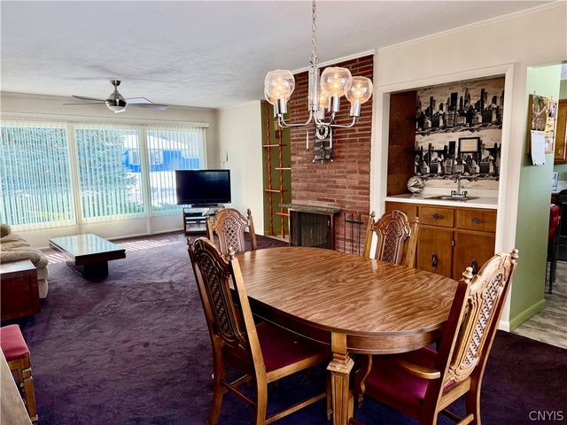 5 Huxford Place, Whitestown, NY 13492