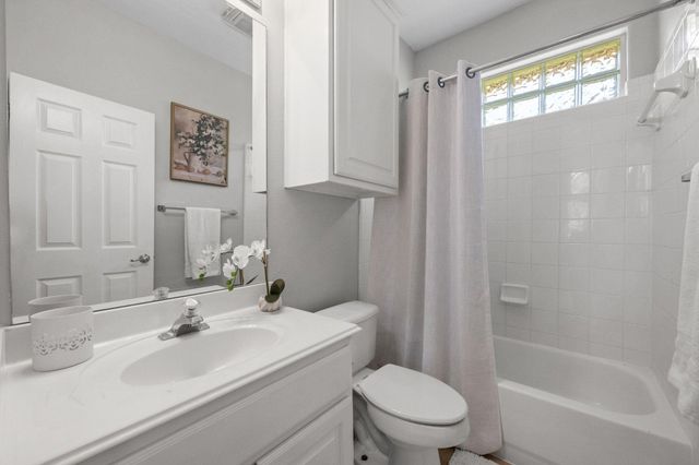 220 Mallet CT, Austin, TX 78737