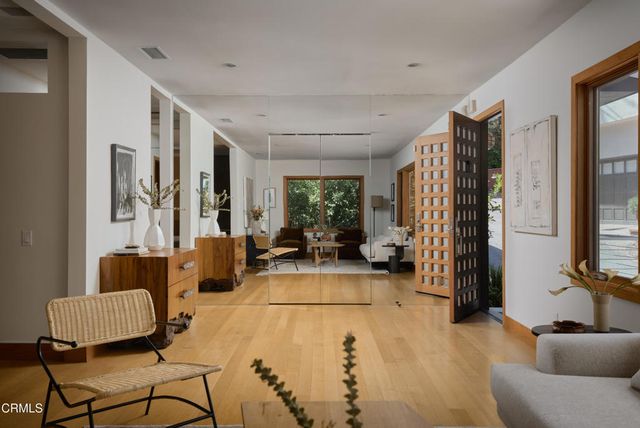 9616 Highland Gorge Drive, Beverly Hills, CA 90210