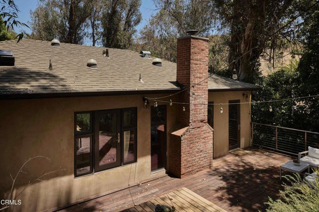 9616 Highland Gorge Drive, Beverly Hills, CA 90210