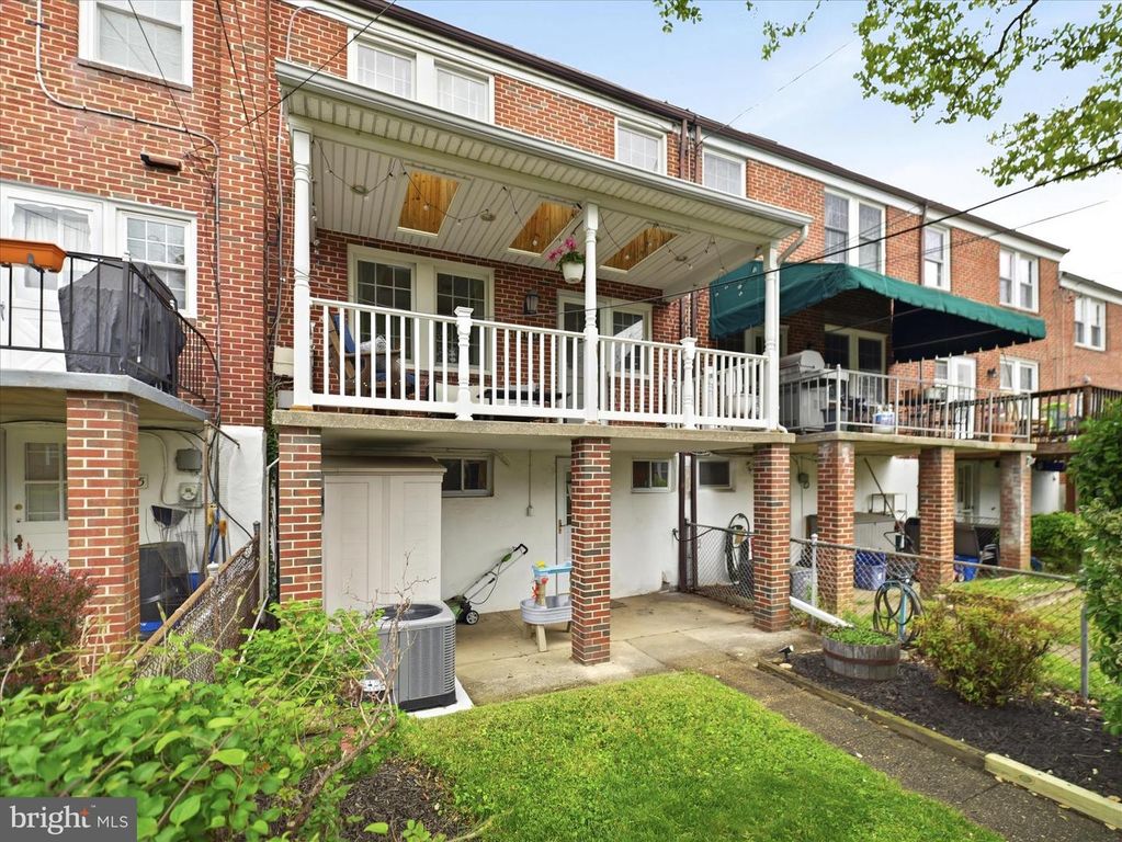 Image 35 of property listing at 6123 NORTHDALE RD, Catonsville, MD 21228