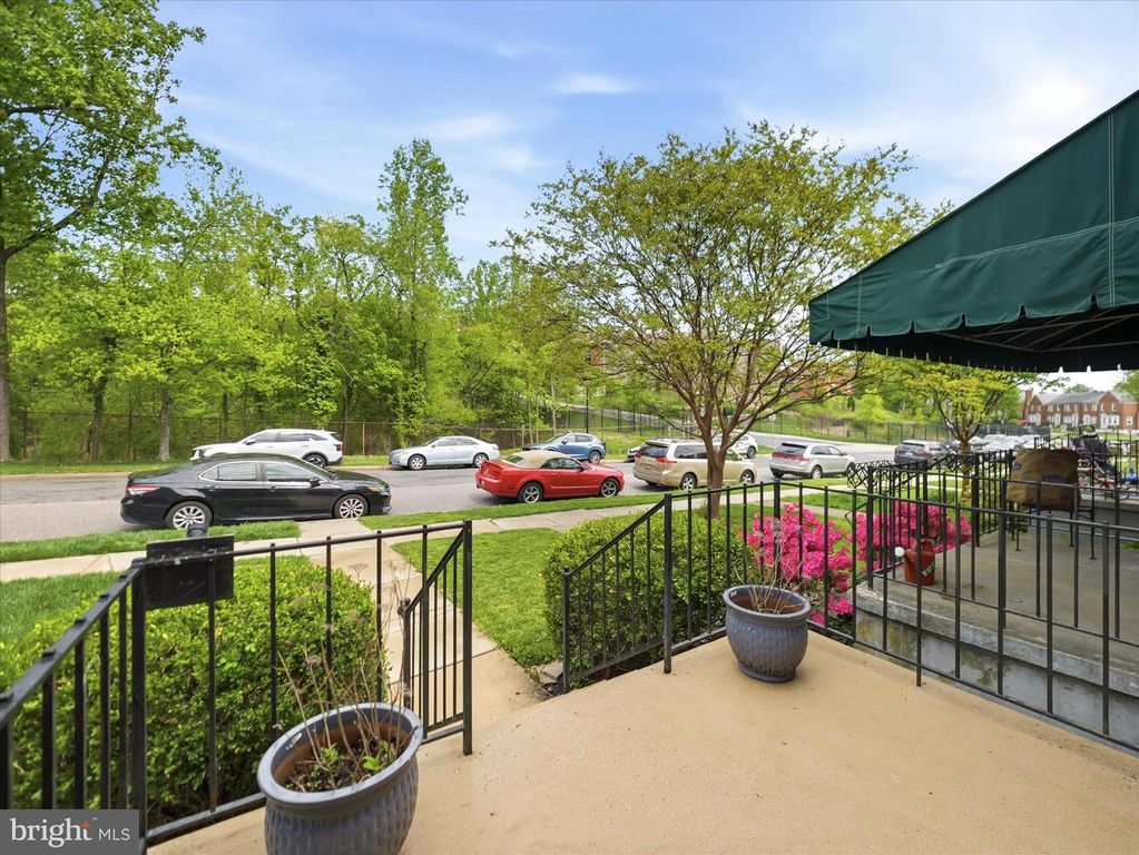 Image 36 of property listing at 6123 NORTHDALE RD, Catonsville, MD 21228