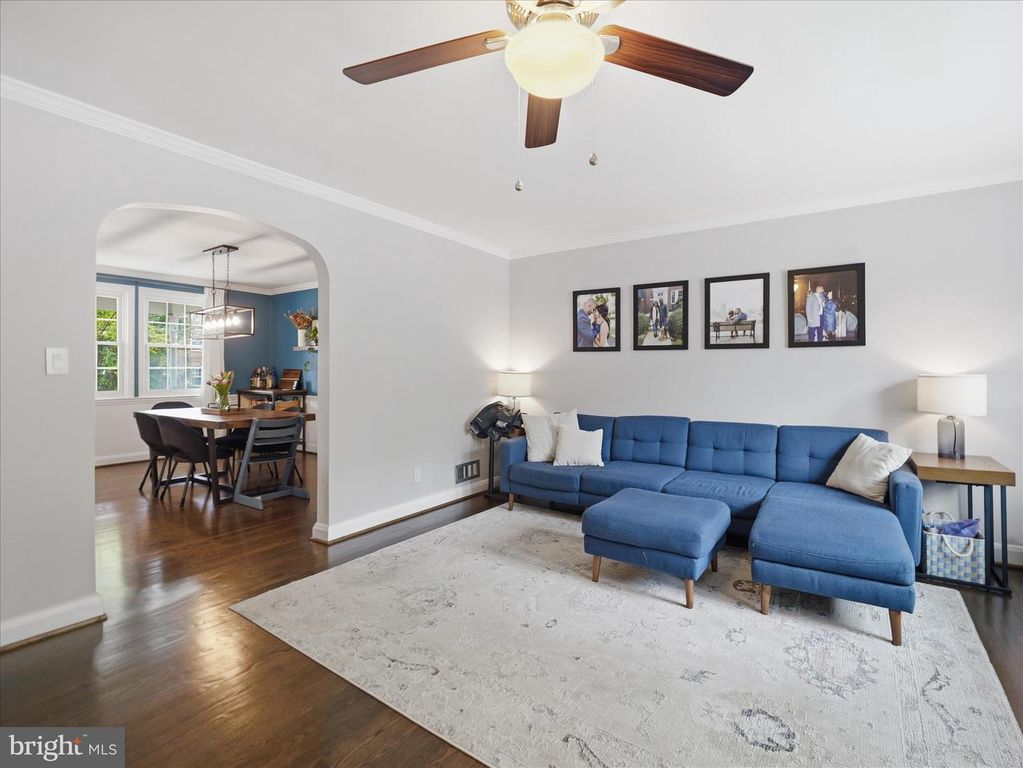 Image 7 of property listing at 6123 NORTHDALE RD, Catonsville, MD 21228