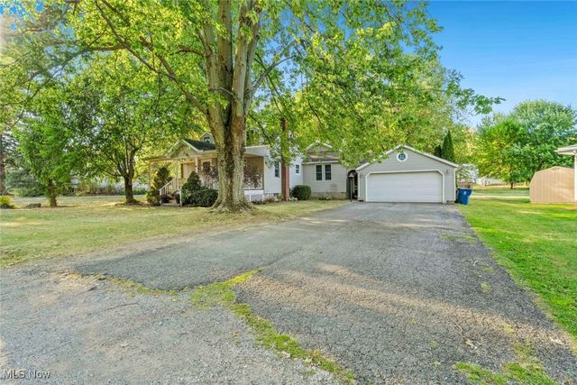 402 Church Street, South Amherst, OH 44001