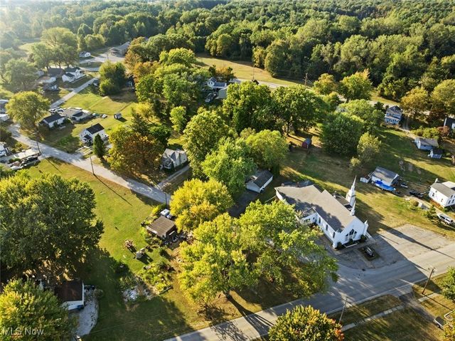 402 Church Street, South Amherst, OH 44001