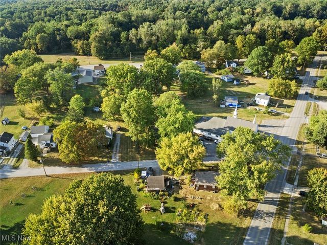 402 Church Street, South Amherst, OH 44001