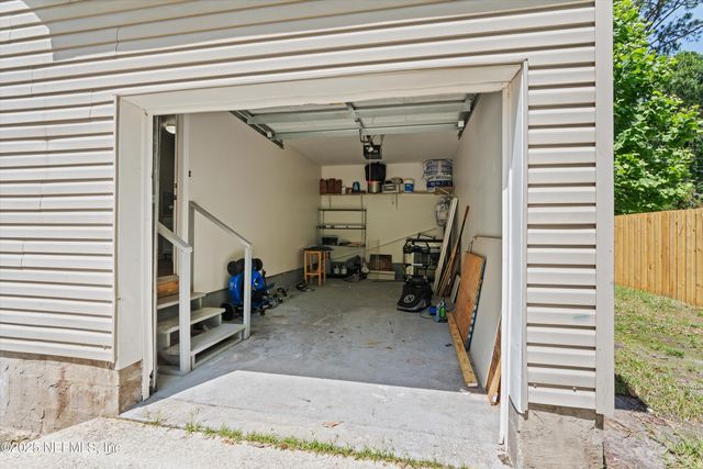 1809 LAKEWOOD Road, Jacksonville, FL 32207