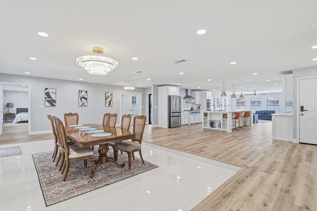 2208 Bedford Dr, Midland, TX 79701