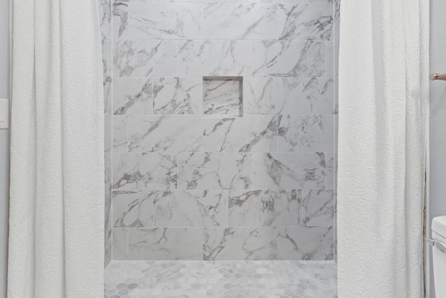 2208 Bedford Dr, Midland, TX 79701