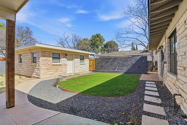 2208 Bedford Dr, Midland, TX 79701